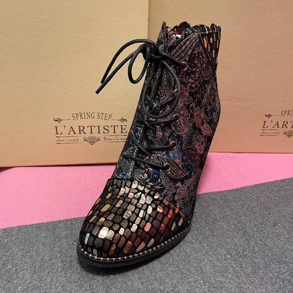 Genuine Leather Ankle Boots - Picture 2 of 7